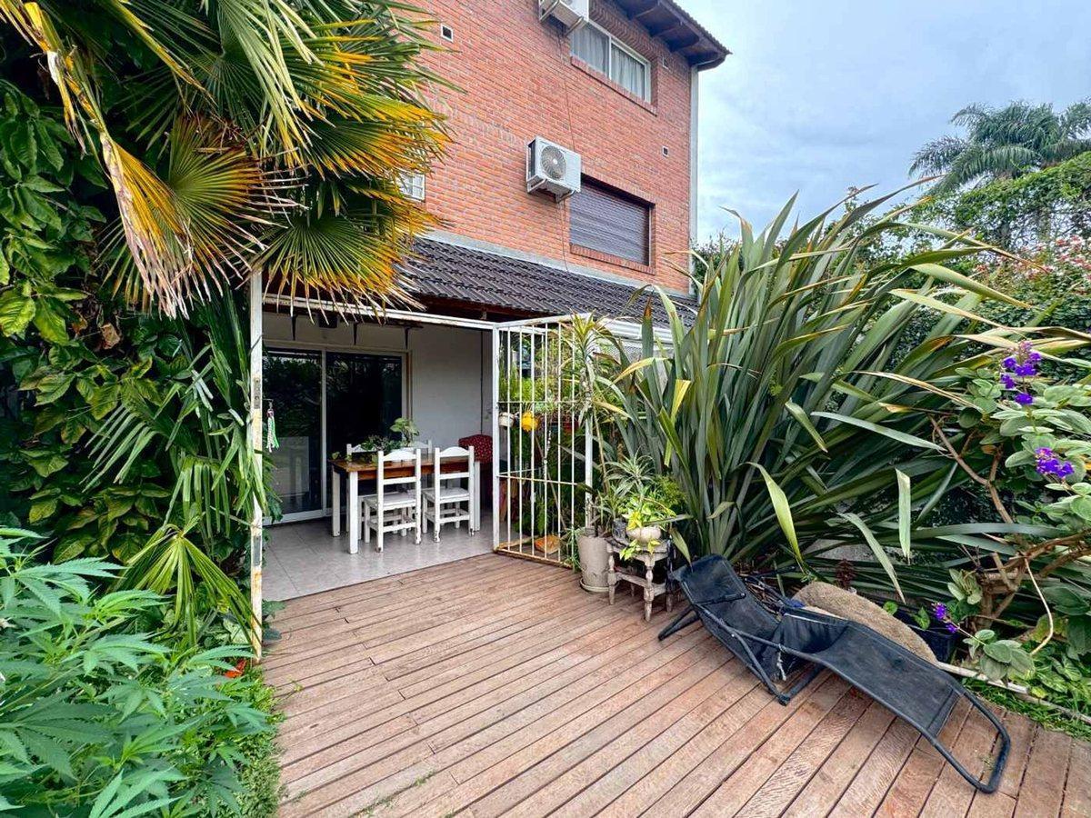 Foto de Venta Dúplex 4 amb más Playroom Olivos, imagen 3