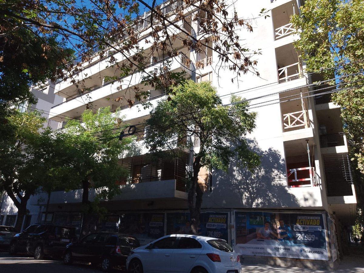 Foto de VENTA 2 AMBIENTES, PARQUE CHAS, imagen 3