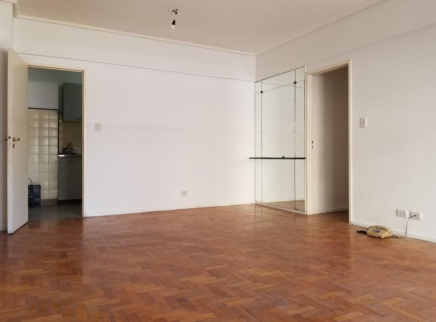 Foto de VENTA DEPARTAMENTO 4 AMBIENTES C/DEP BARRIO NORTE, imagen 5