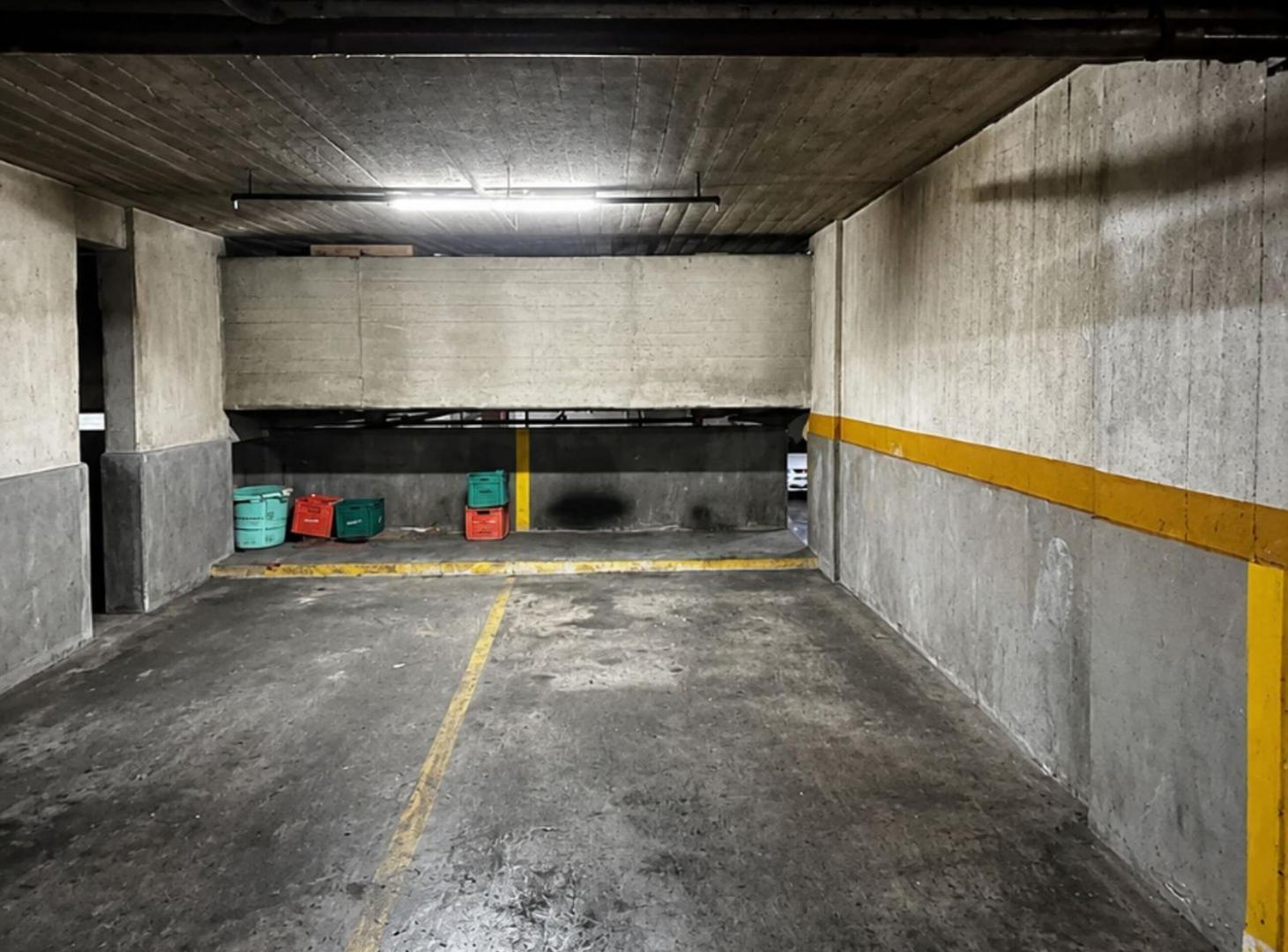 Foto de Venta Cochera Fija Cubierta Recoleta, imagen 5