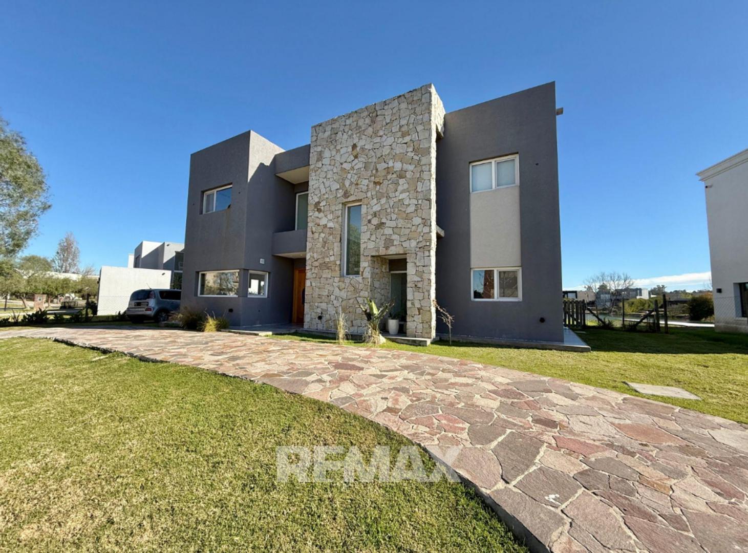 Foto de Casa En Venta En El Cantón Norte, imagen 1