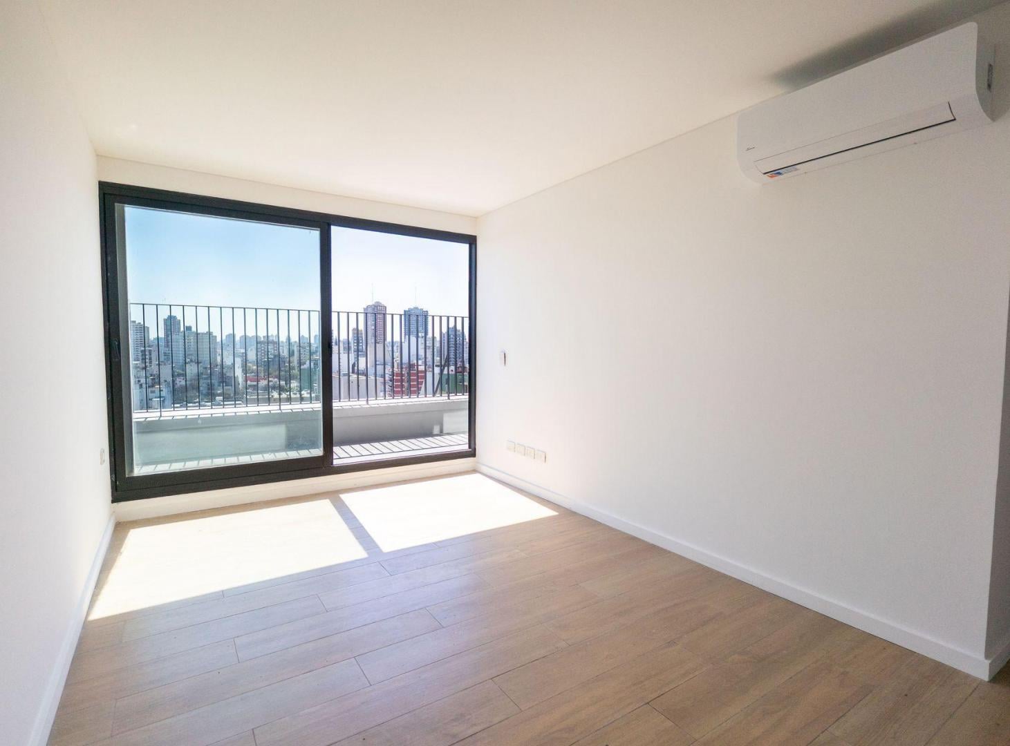 Foto de ALQUILER DEPTO 3 AMB CON BALCON PISO 15 MUCHA LUZ, imagen 2