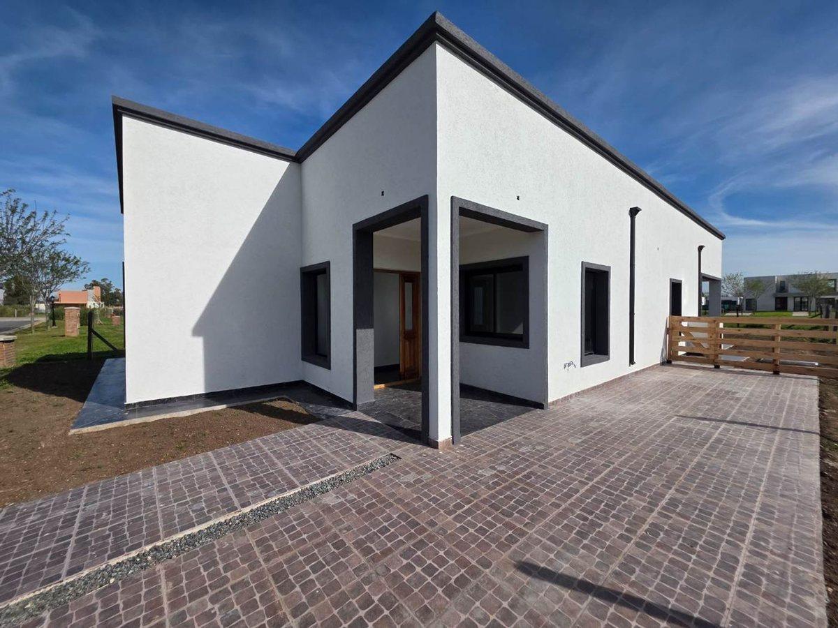 Foto de CASA 5 AMB VENTA BARRIO SAN PABLO PILAR AMENITIES, imagen 5