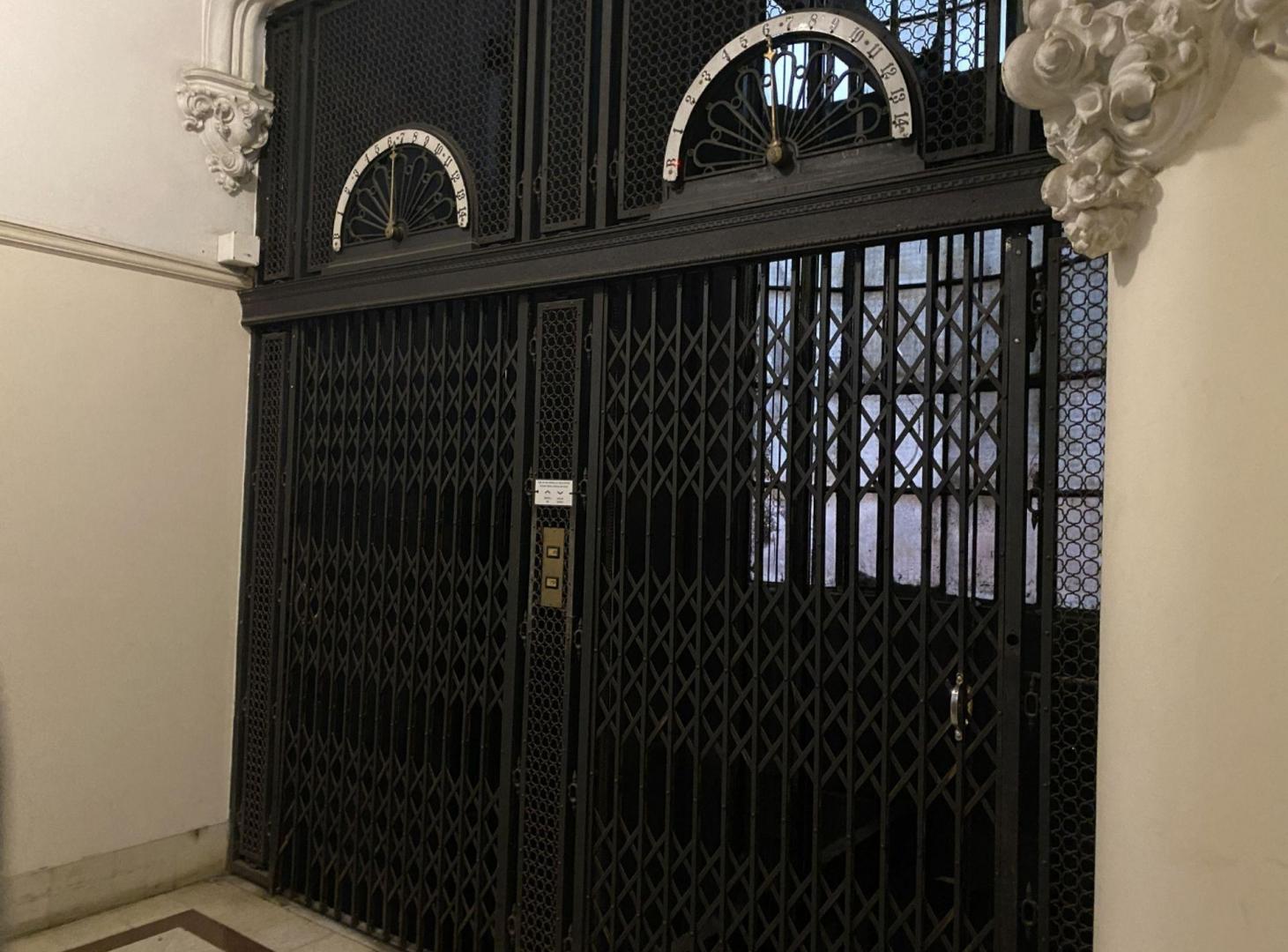 Foto de VENTA OFICINAS COMERCIALES - PALACIO BAROLO, imagen 4