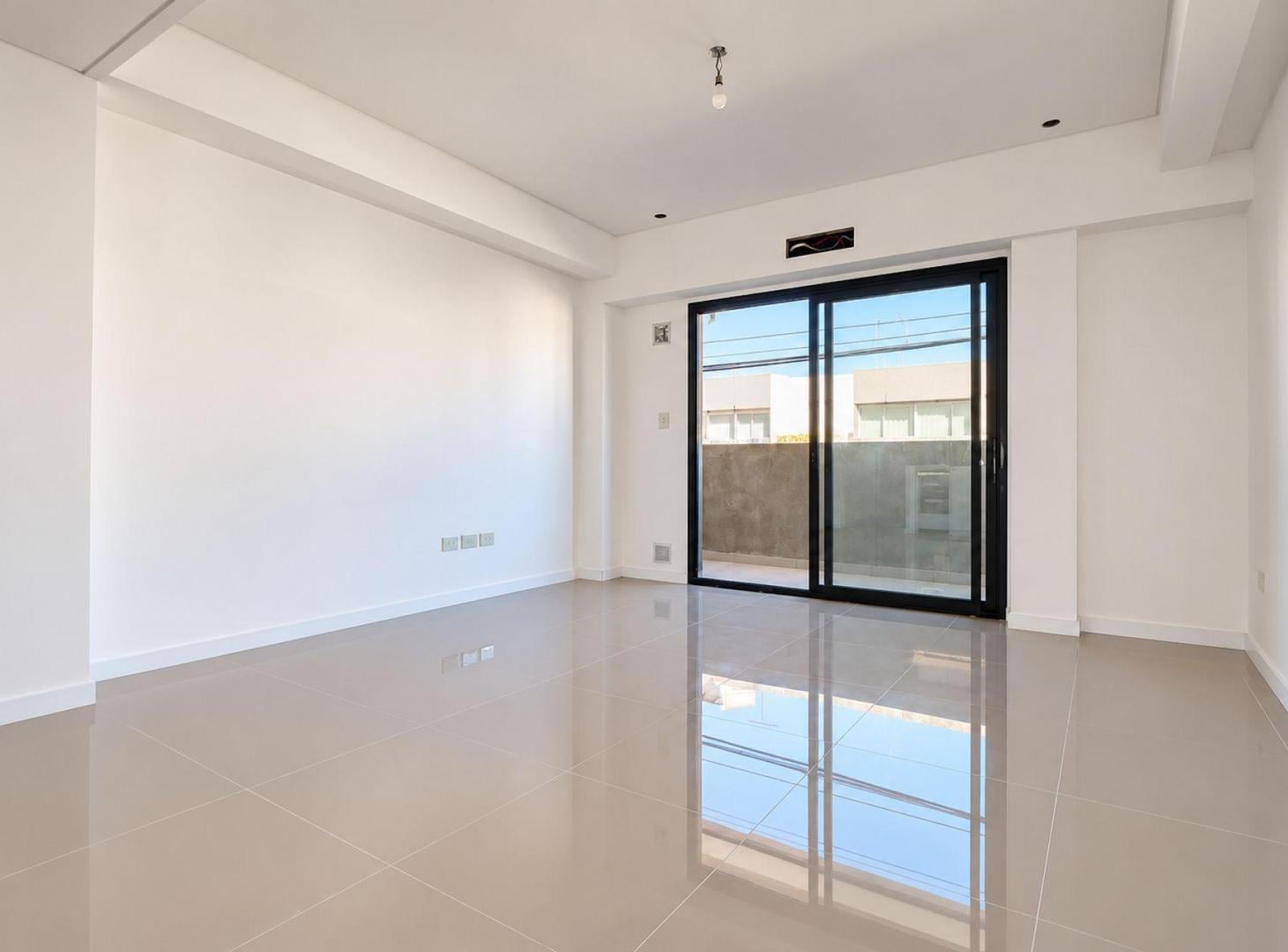 Foto de VENTA MONOAMBIENTE BALCON MONTE CASTRO ESTRENAR, imagen 2