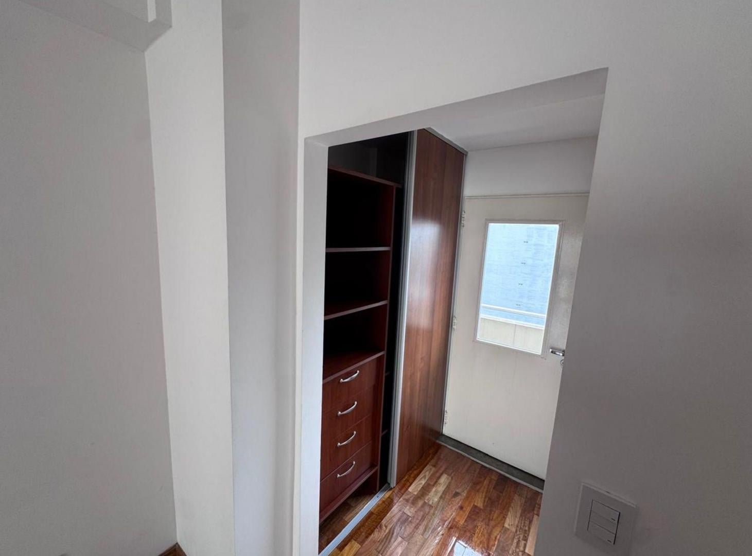 Foto de ALQUILER EXCELENTE MONOAMBIENTE CON 2 BALCONES, imagen 5