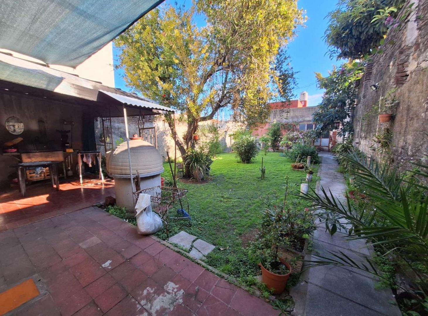 Foto de VENTA CASA 5 AMB TERRAZA JARDIN PARQUE AVELLANEDA, imagen 5