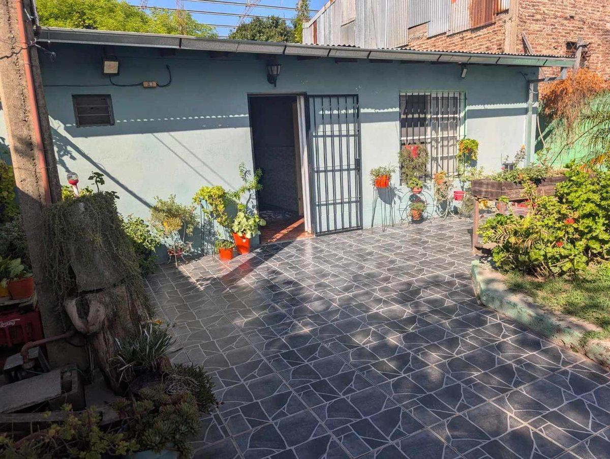 Foto de VENTA CASA MULTIFAMILIAR QUILMES OESTE, imagen 3