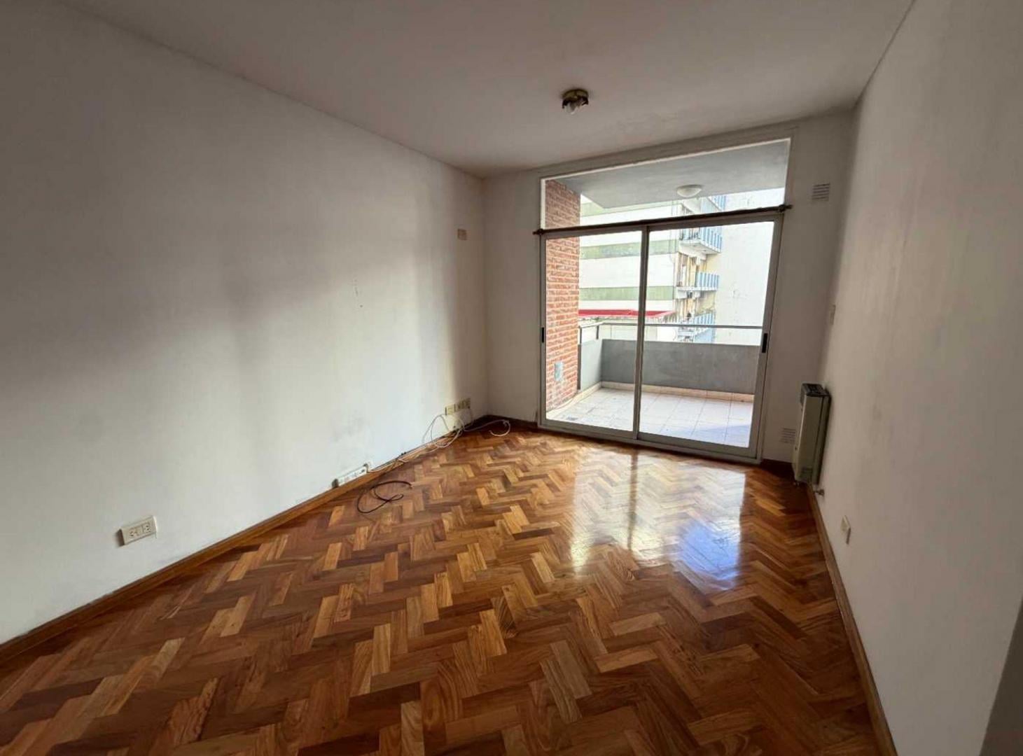 Foto de VENTA DEPARTAMENTO 3 AMBIENTES CABALLITO BALCON, imagen 5