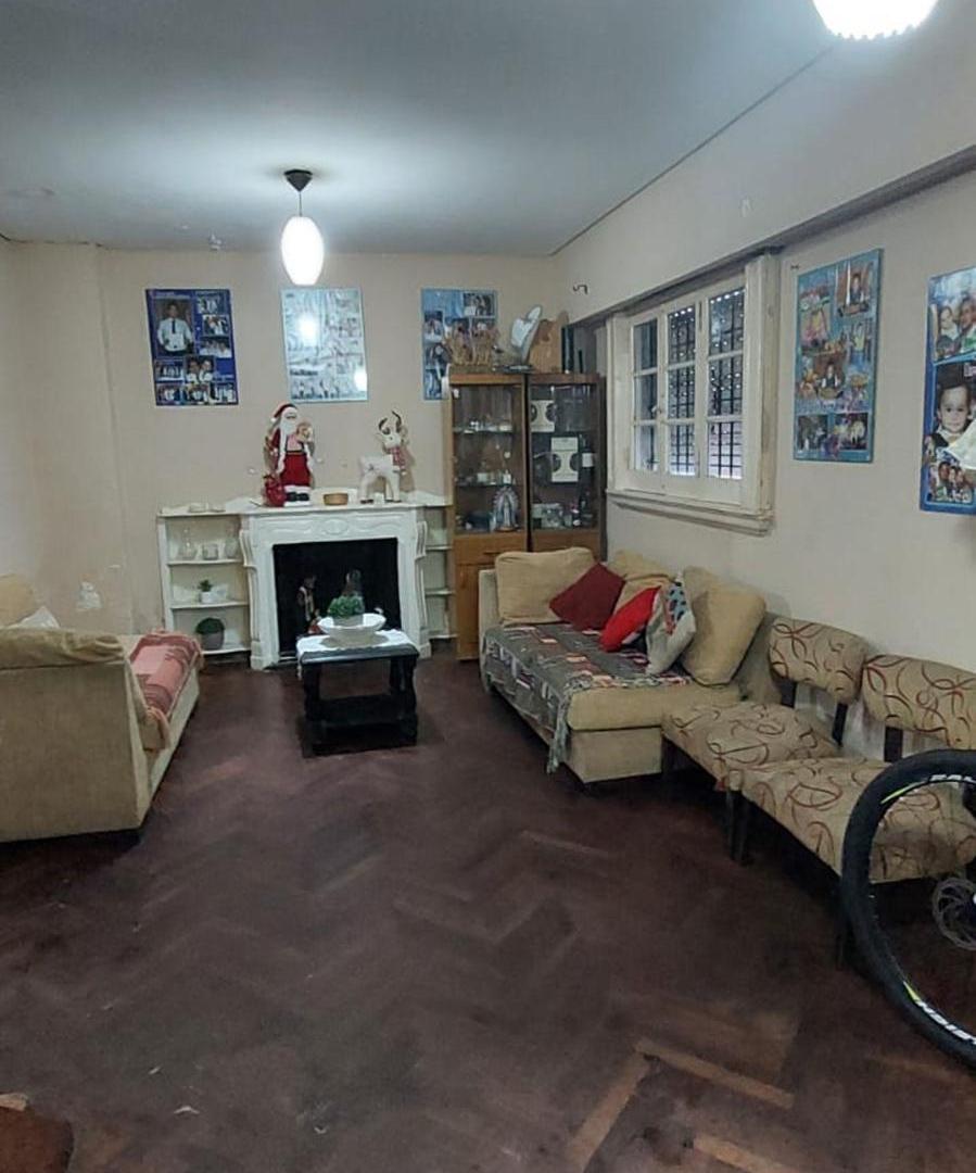 Foto de Venta Casa de 4 amb con Garaje, Munro, imagen 2