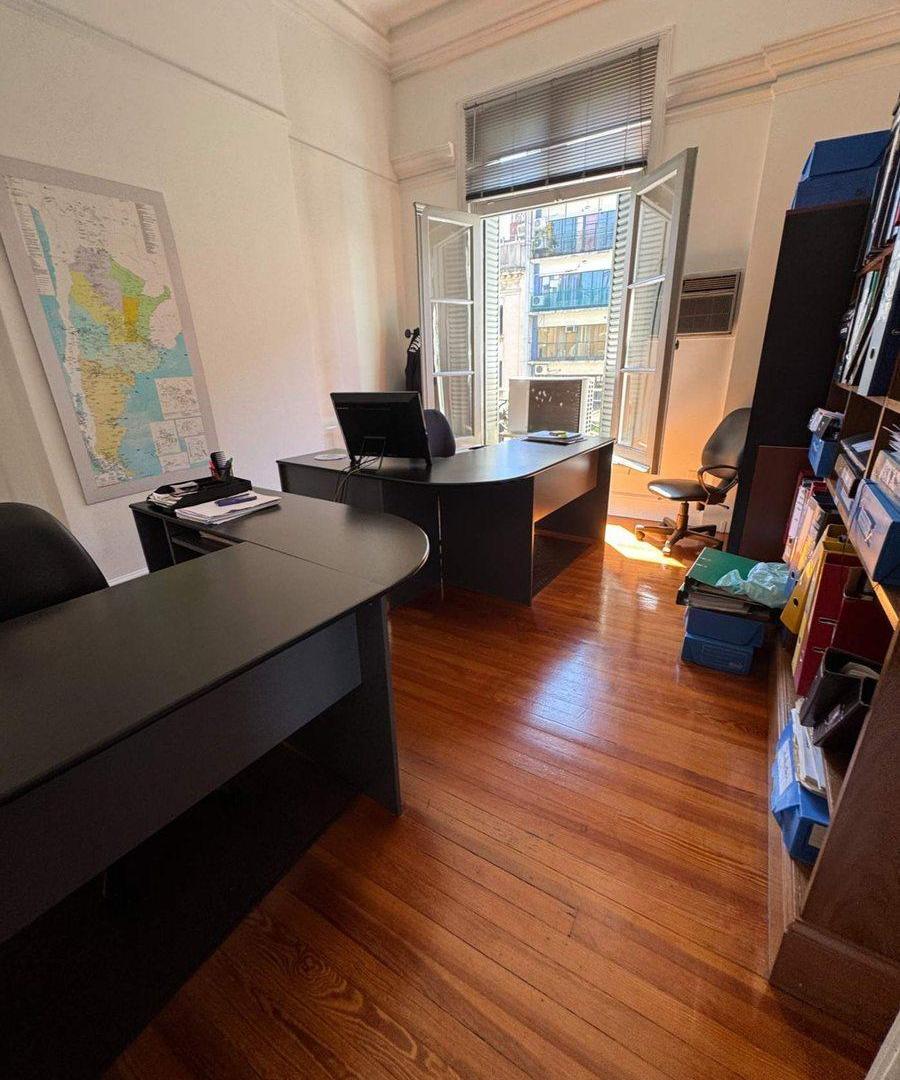 Foto de Departamento 5 ambientes Venta Monserrat 159m2, imagen 5