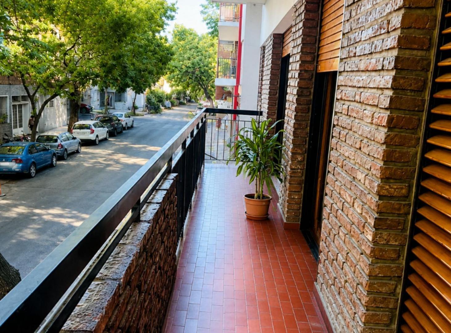 Foto de Vta 4 amb Patio Parrilla Dep Serv Balcón en Flores, imagen 3