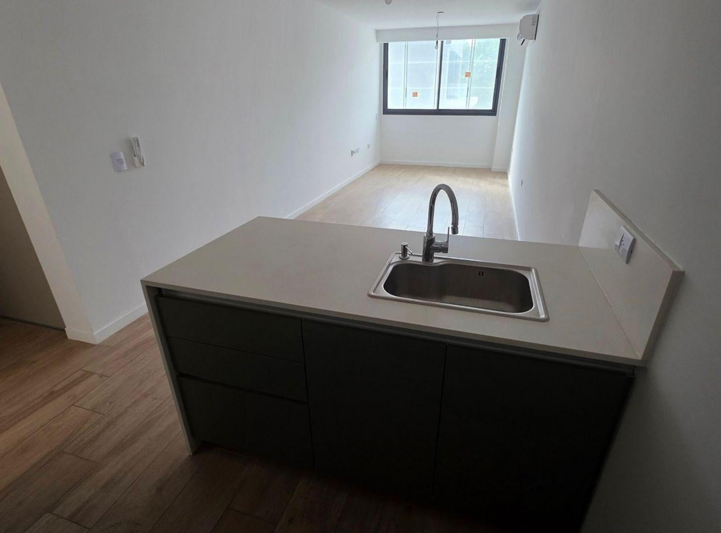 Foto de ALQUILER MONOAMBIENTE NUÑEZ CON TERRAZA VERDE, imagen 2
