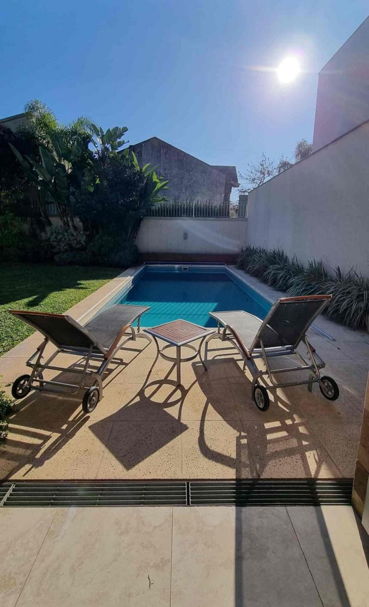 Casa 6 Ambientes Venta Hurlingham Centro 10 Años 4