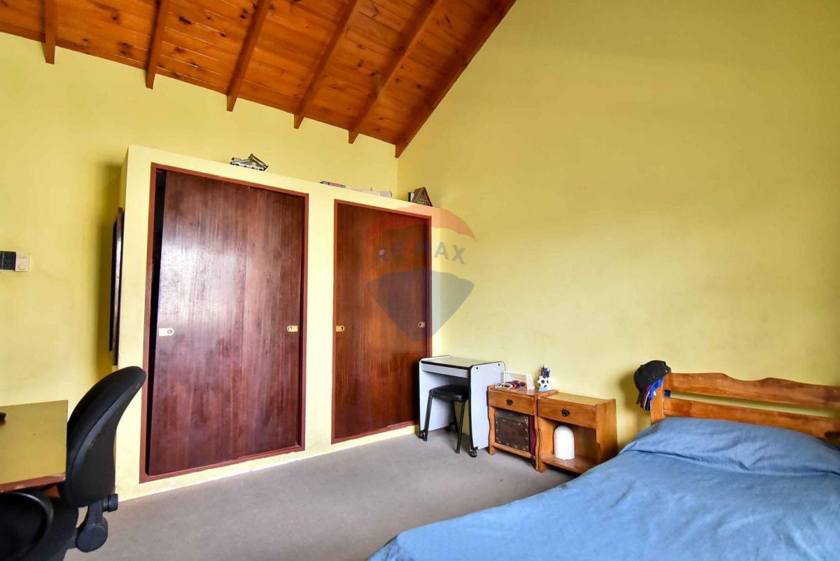 Casa en Venta B°naon Acepta Permuta Deptos en Zona 4