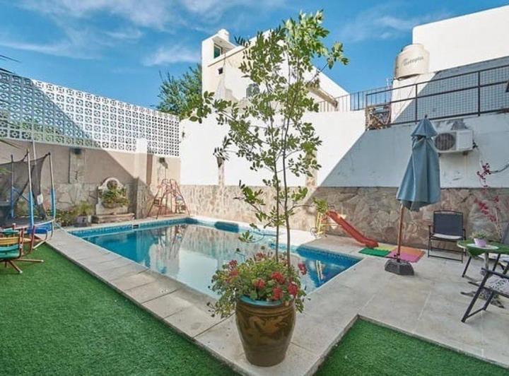Venta casa en mataderos 6 ambientes 3