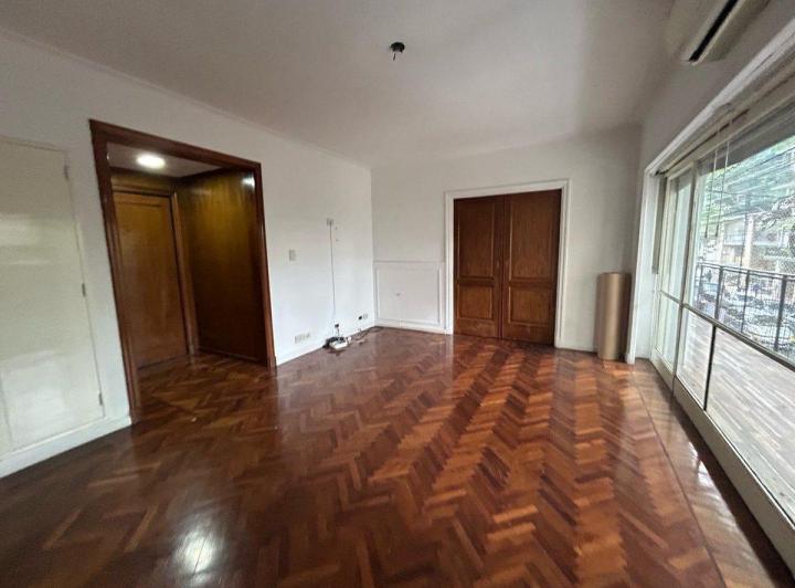 Venta depto 5 amb con dependencia, Piso, Belgrano 1