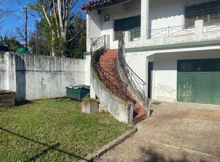 CASA EN TIGRE ZONA RESIDENCIAL A REFACCIONAR 2