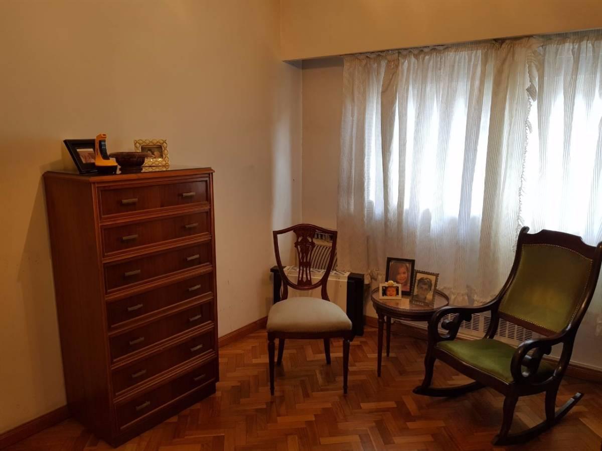 Muy Buen Departamento en Excelente Ubicación Oportunidad! 3