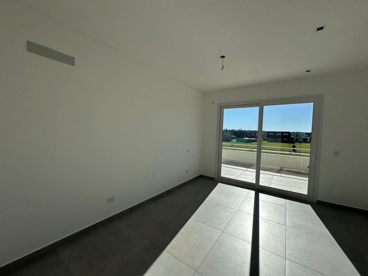 Foto de Alquiler Casa Moderna en Riberas, imagen 4