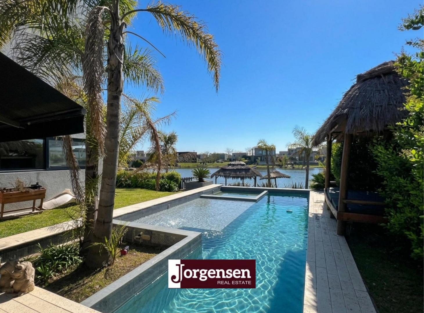 Foto de Excelente Casa a la Laguna - Vistas, Puertos, imagen 1