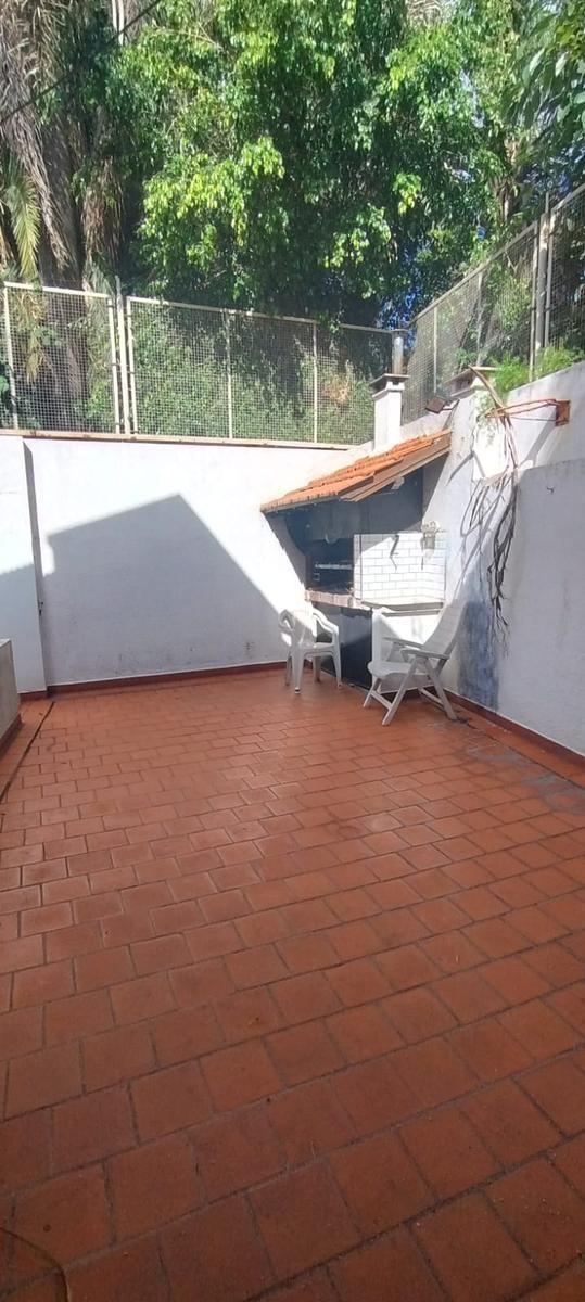 Casa 5 Amb Cochera y Patio en Parque Chacabuco 4