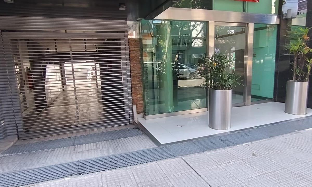 Departamento 3 Ambientes con Cochera en Caballito 4