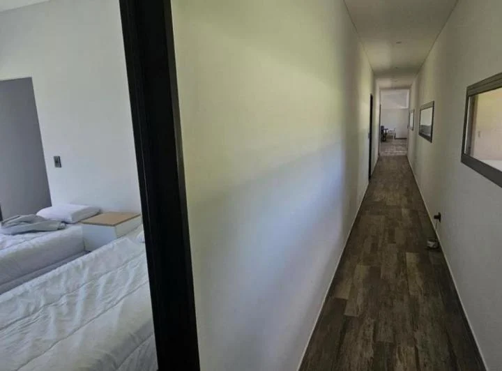 Casa 7 ambientes en Fincas de San Vicente 2