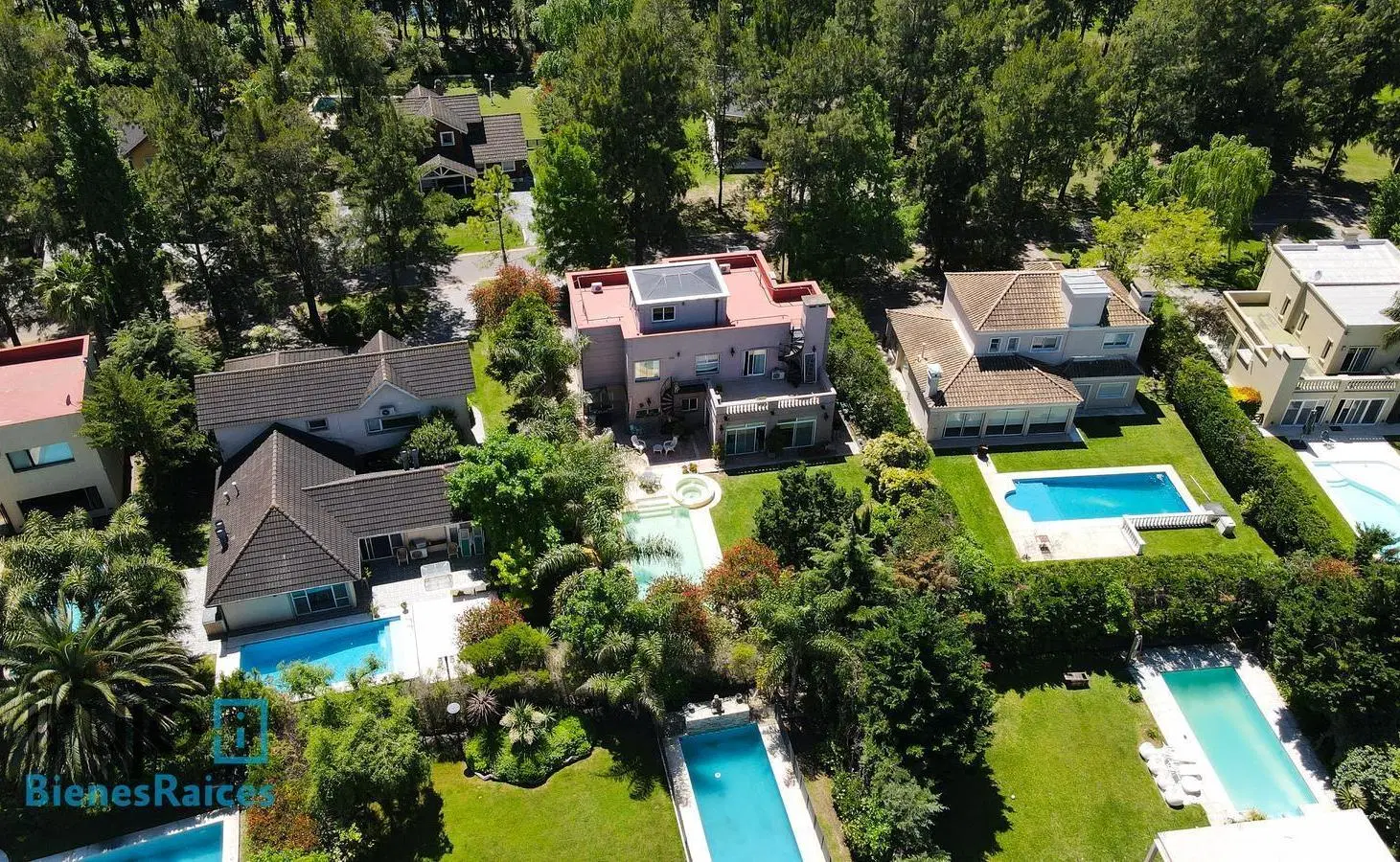 Venta de casa de 6amb. en El Lauquen Club de Campo - Canning 4