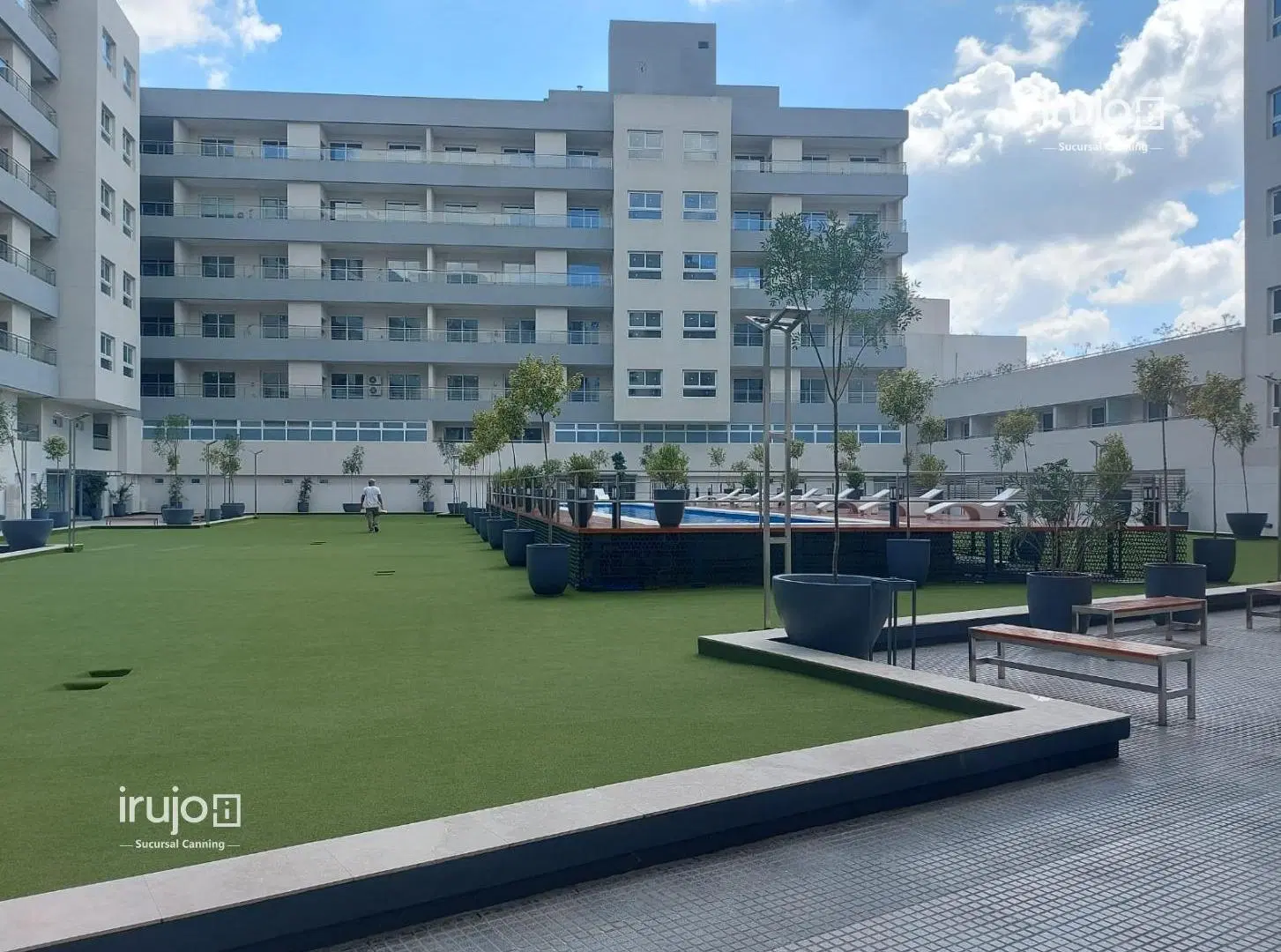 Departamento en Canning Center 2