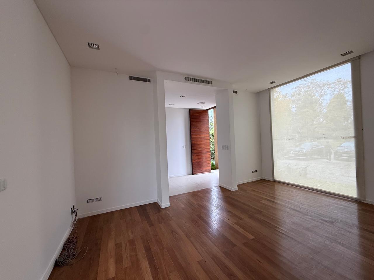 Foto de Casa en alquiler en el Barrio los Sauces, imagen 4