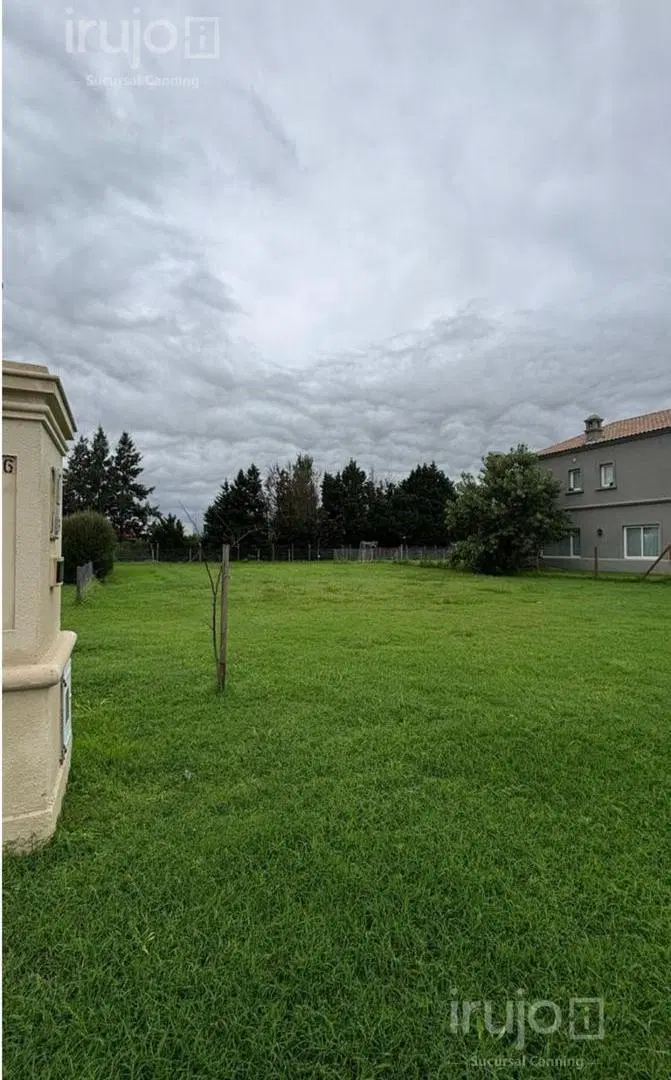 Terreno en Venta en Lagos de San Eliseo - Canning // San Vicente 1