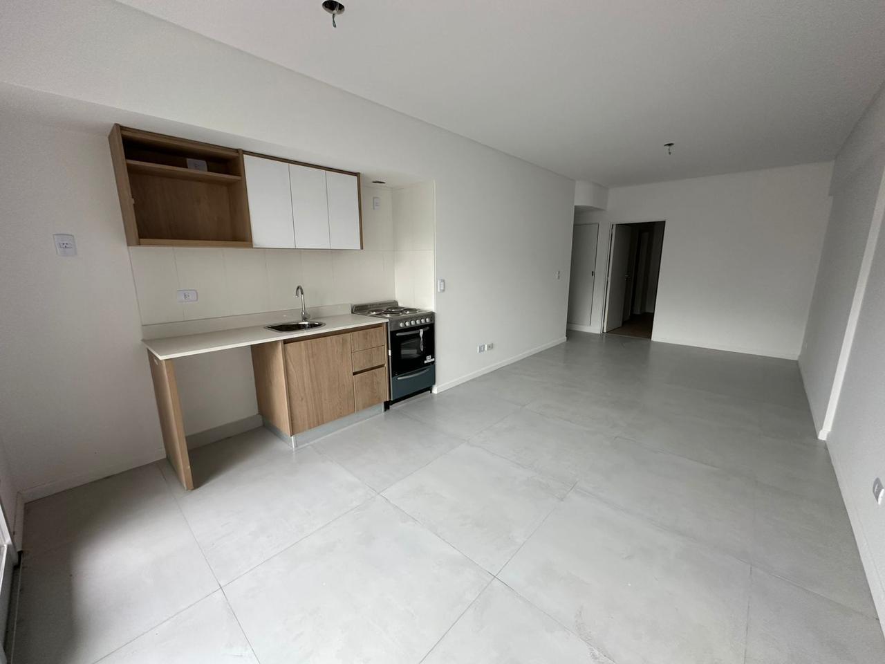 Foto de Departamento de 2 ambientes al FRENTE con dormitorio en SUITE., imagen 3