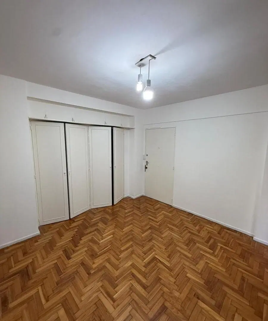 Departamento de un ambiente en Almagro 1