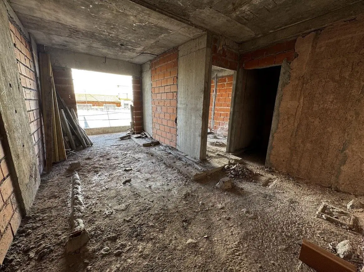 Besares 4786 Unidades de 1-2 y 3 amb a mts. del Parque 3