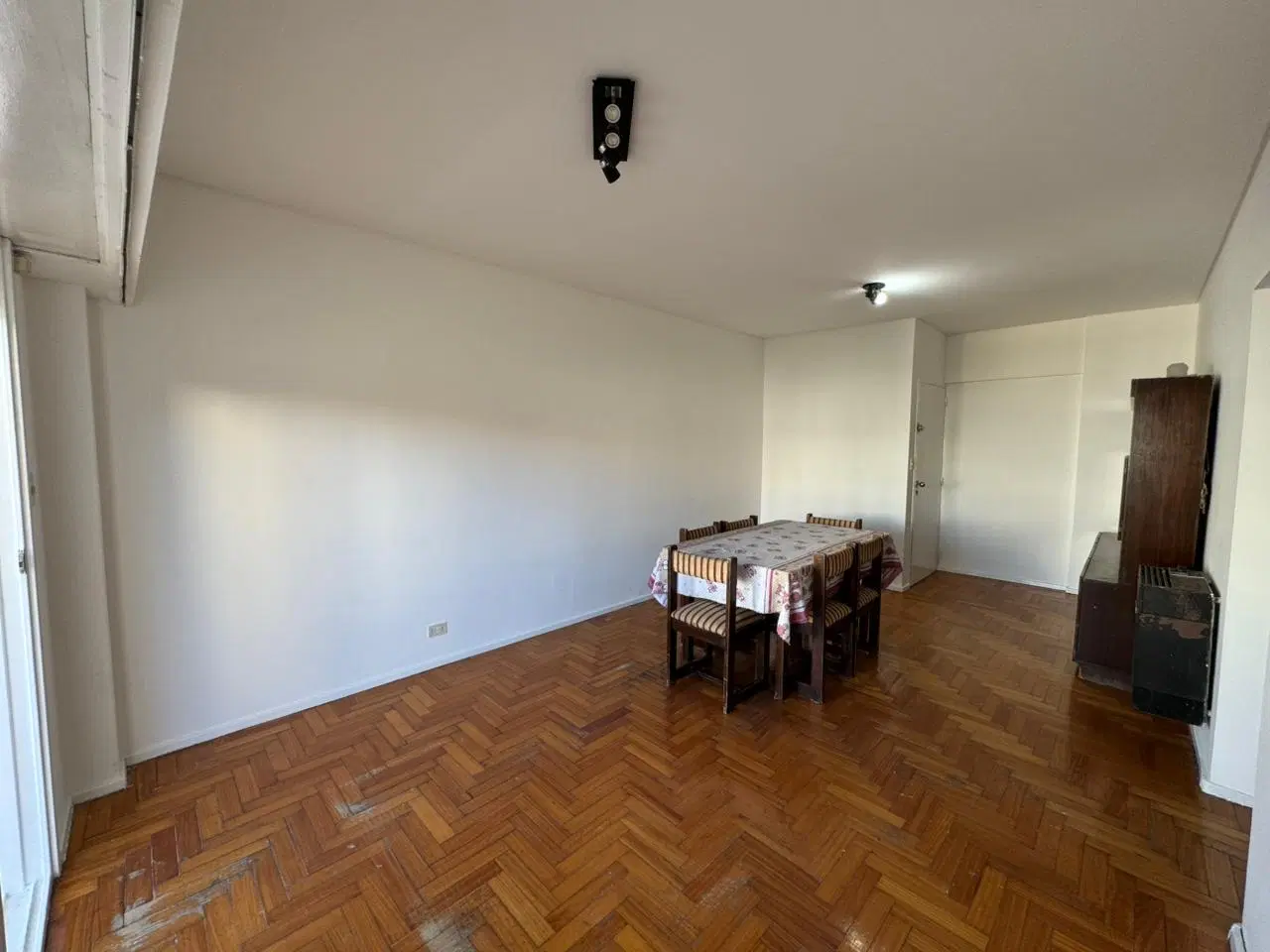 Departamento en Balvanera - 2 AMB CON COCHERA 1