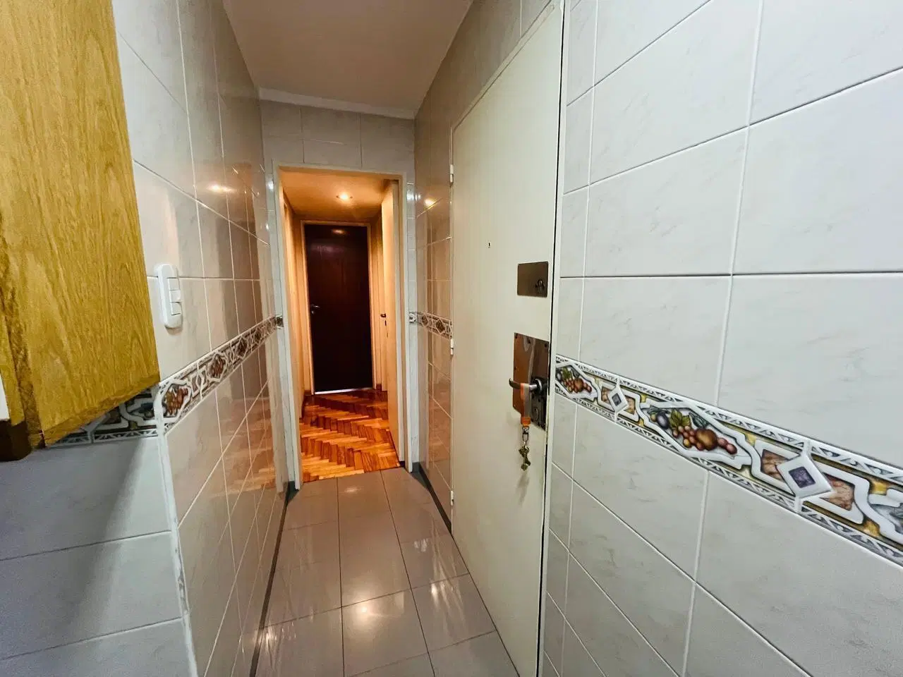 Departamento 4 ambientes con cochera Goyena 5