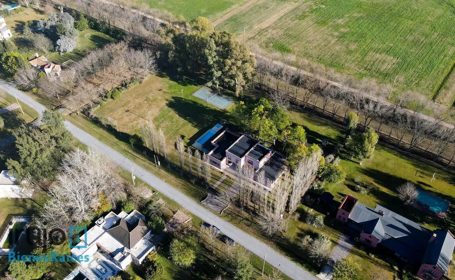 Casa en Fincas de San Vicente - Doble Lote 3