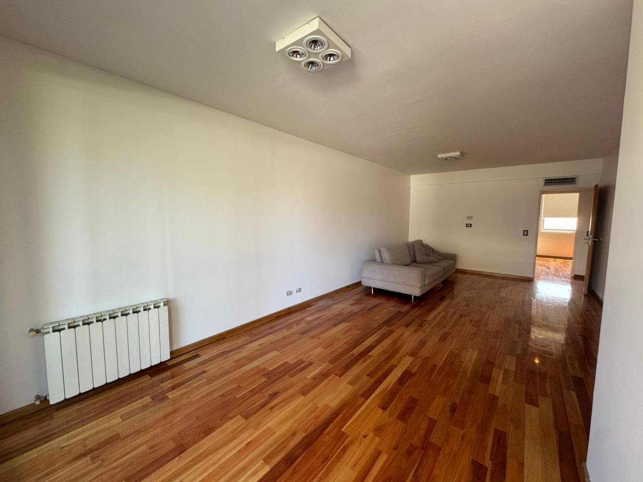 Foto de Departamento 4 amb en suite con 2 cocheras piscina en Caballito, imagen 5