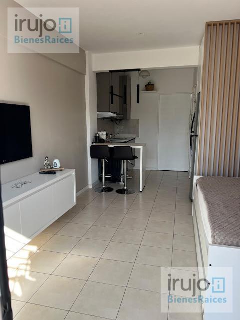 Foto de Departamento de 1 amb IMPECABLE digno de ver.... villa Santa Rita, imagen 2