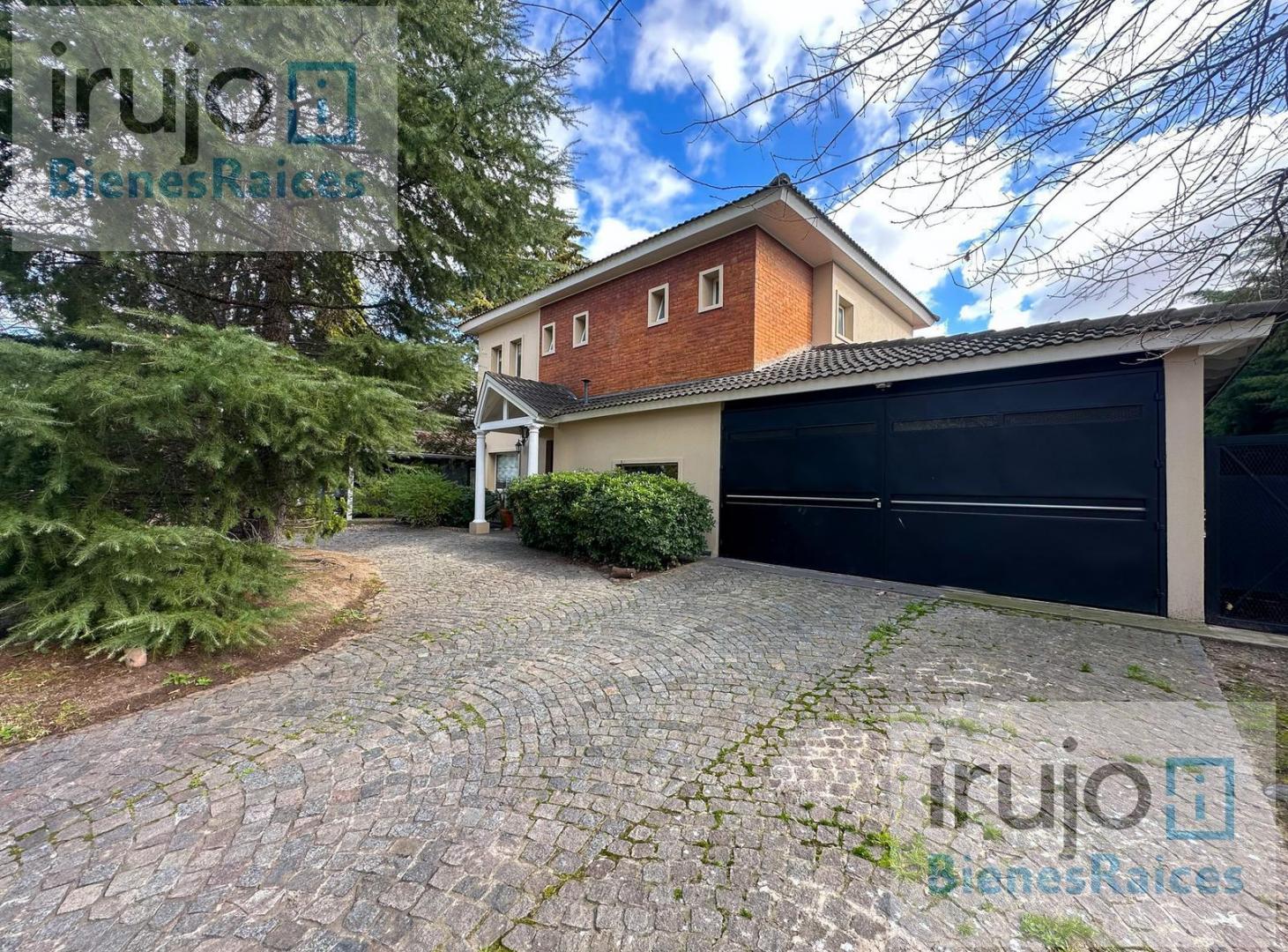 Foto de Casa de 5amb. en Venta en Barrio Privado El Rocío - Canning, imagen 2