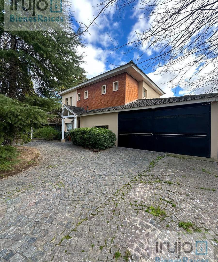 Foto de Casa de 5amb. en Venta en Barrio Privado El Rocío - Canning, imagen 4