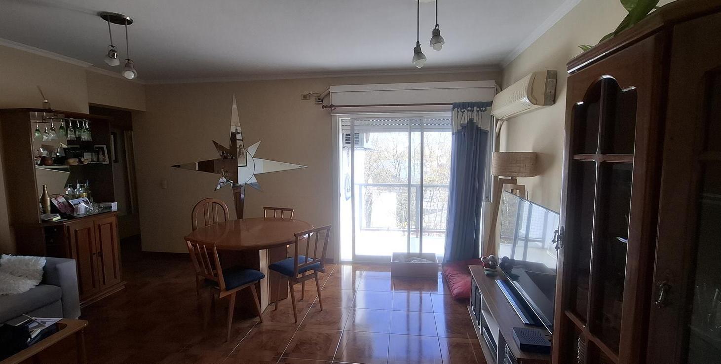 Foto de Departamento 4 amb fte cochera, imagen 1