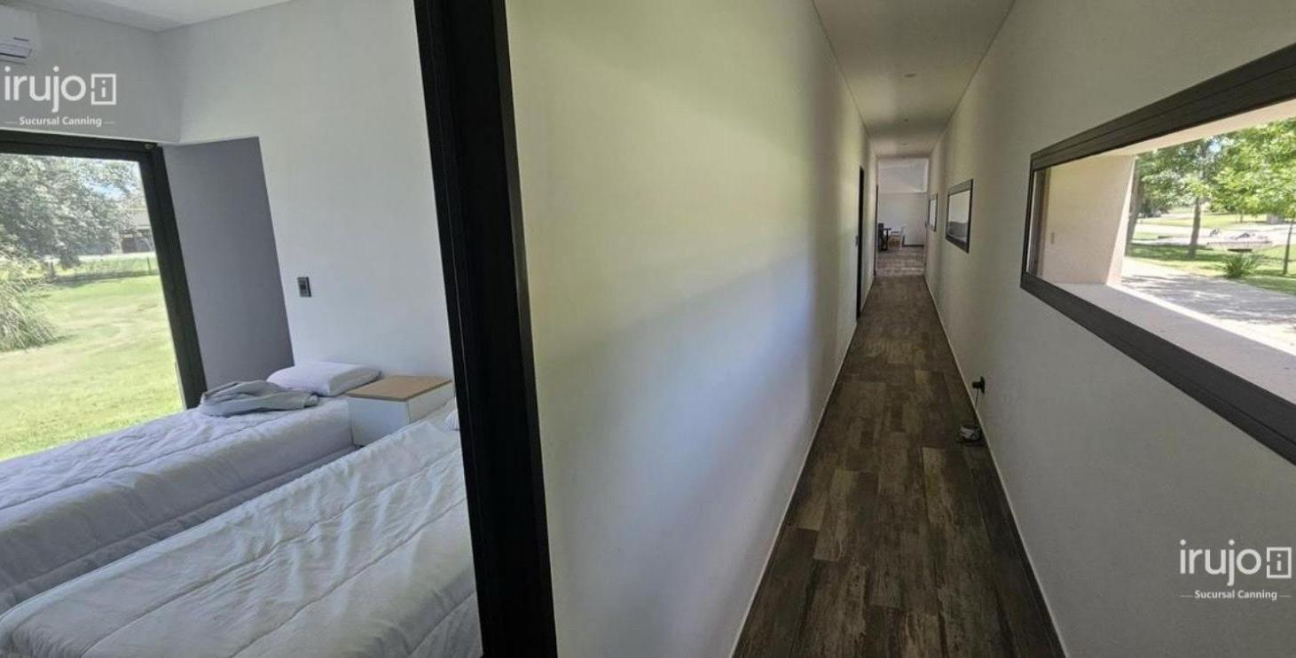 Foto de Casa 7 ambientes en Fincas de San Vicente, imagen 1