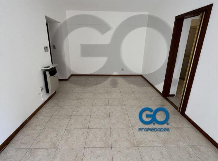 Departamento 4 ambientes. | Pedro Ignacio Rivera al 3900 3