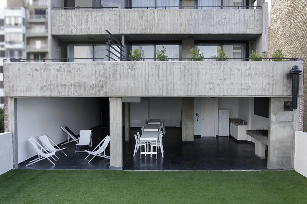 Departamento Amplio 1 dormitorio cochera 65m2 Pileta QUincho Obring 3