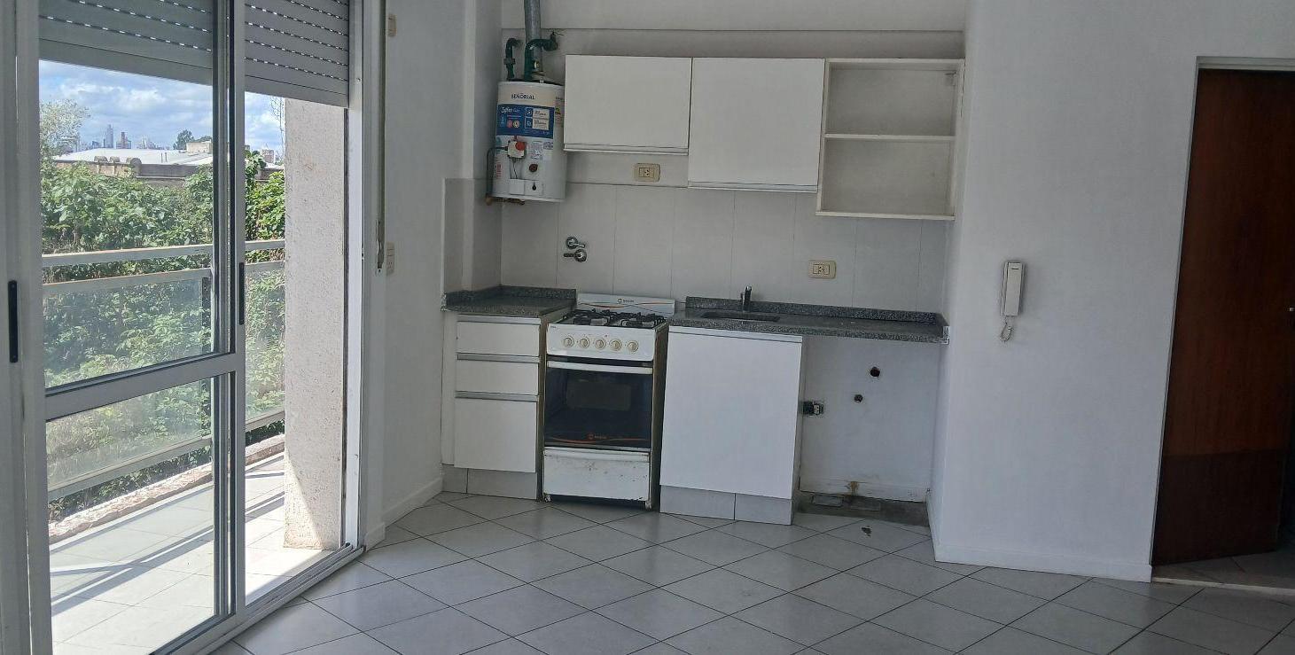 Foto de Alquiler - Monoambiente zona Refinerías, imagen 4