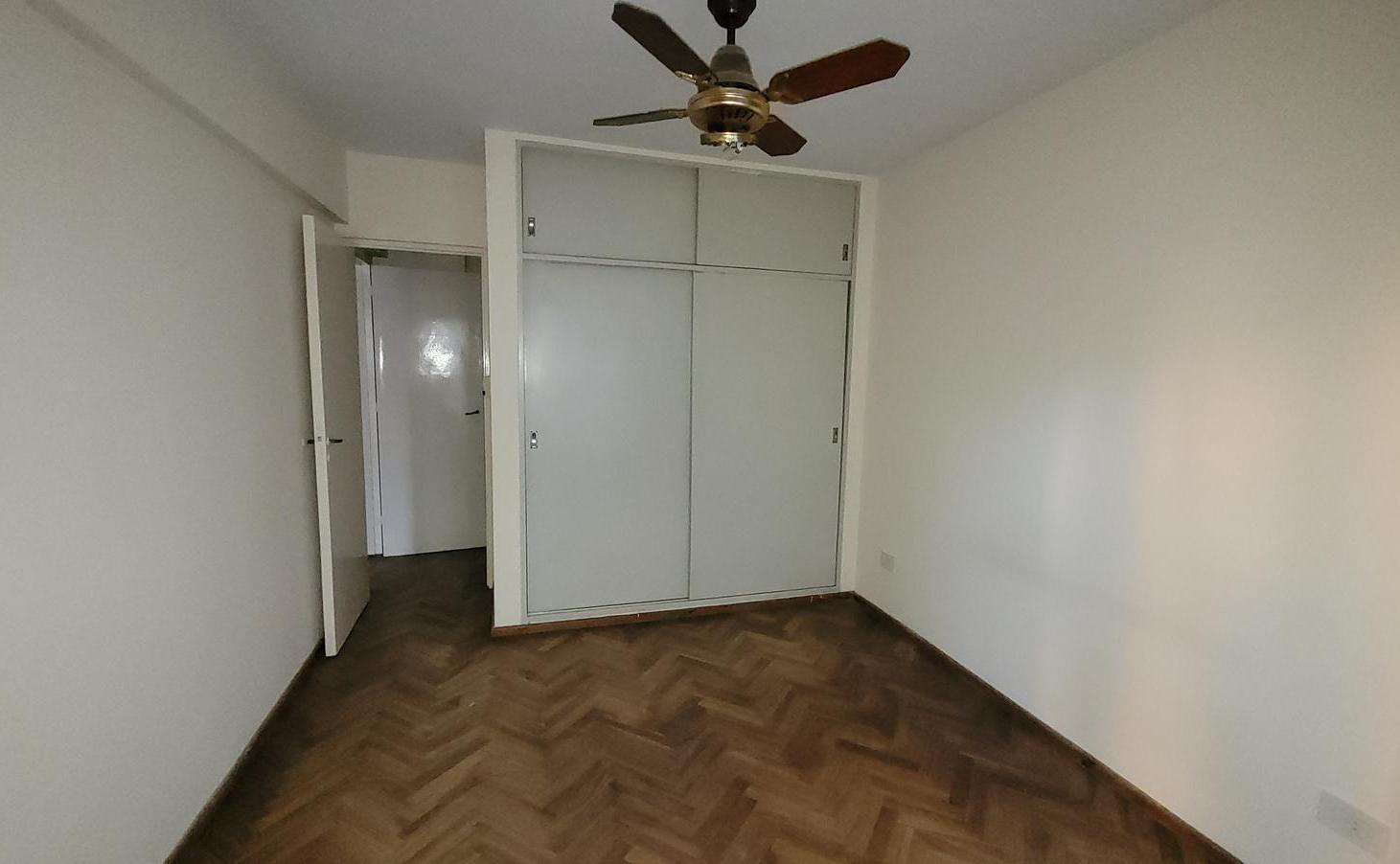 Foto de Alquiler Monoambiente con cochera y pileta Zona rio, imagen 5