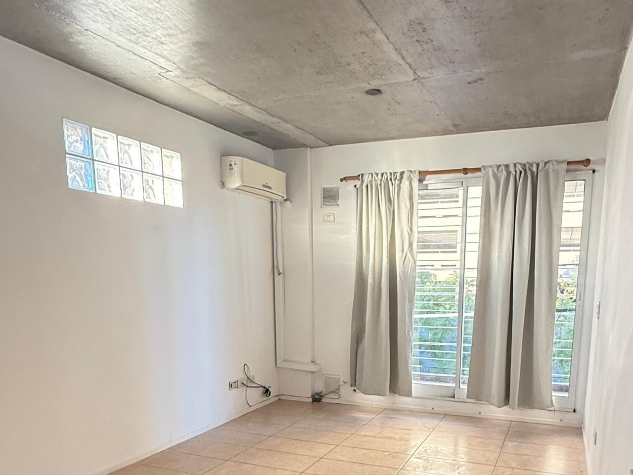 Foto de Departamento con cochera en Arroyito, imagen 2