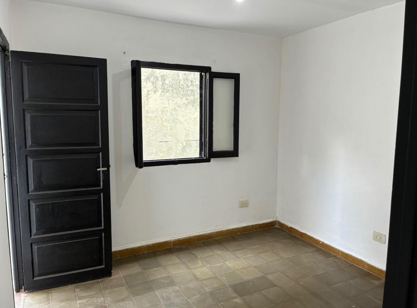 Foto de Casa de pasillo con patio y 2 dormitorios - Zona Norte, imagen 5
